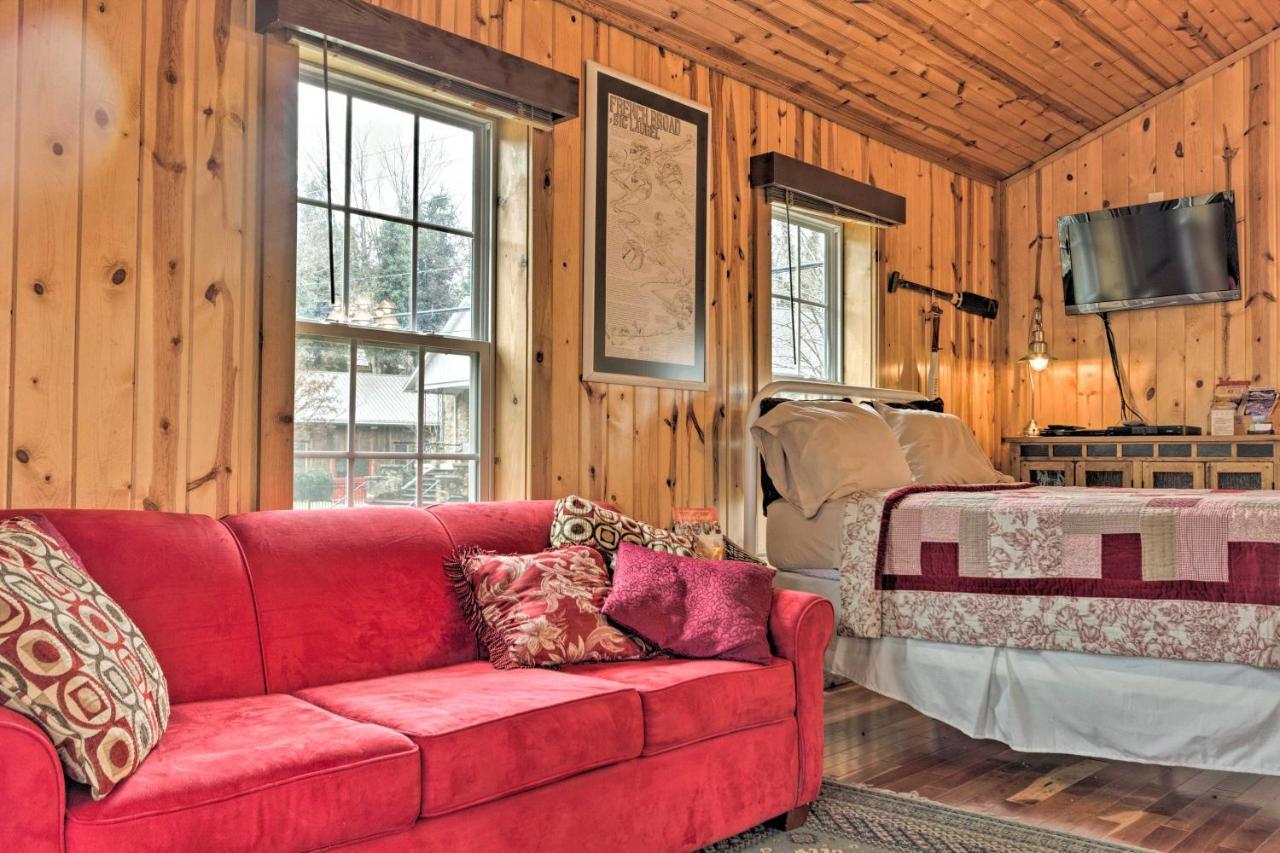 The Boat House Creekside Getaway In Hot Springs! Apartamento Exterior foto