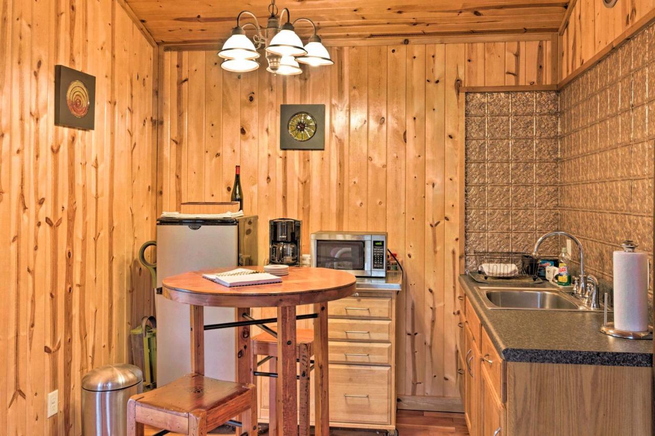 The Boat House Creekside Getaway In Hot Springs! Apartamento Exterior foto