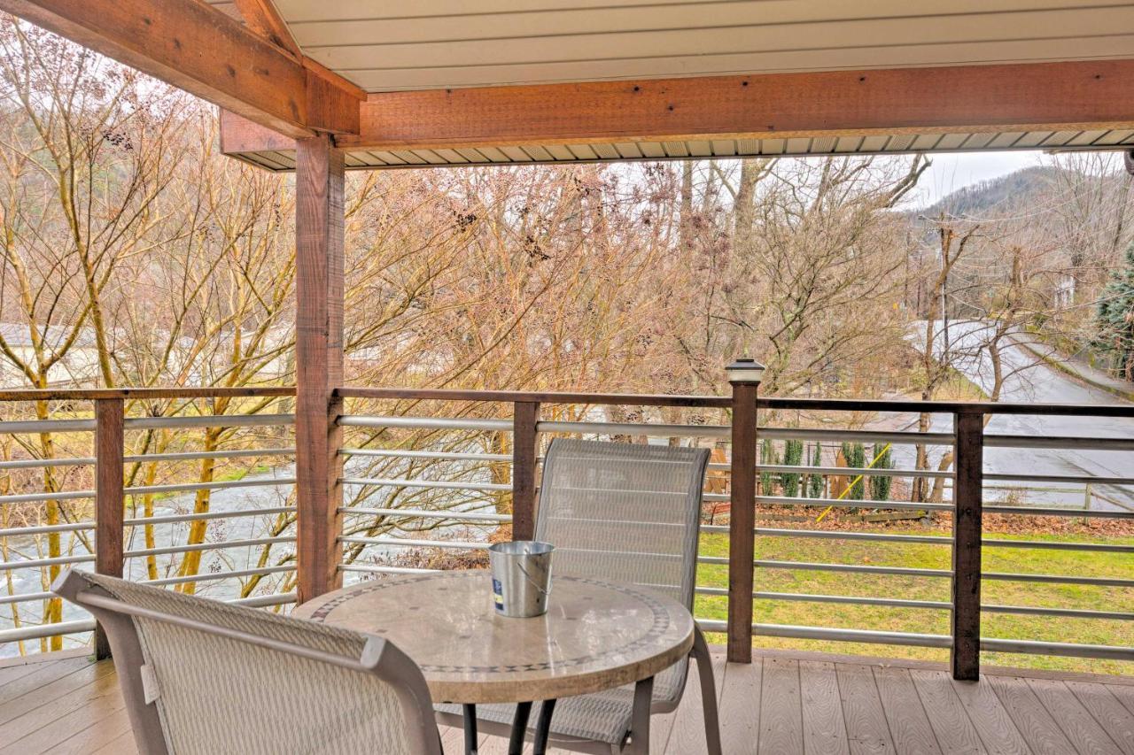The Boat House Creekside Getaway In Hot Springs! Apartamento Exterior foto